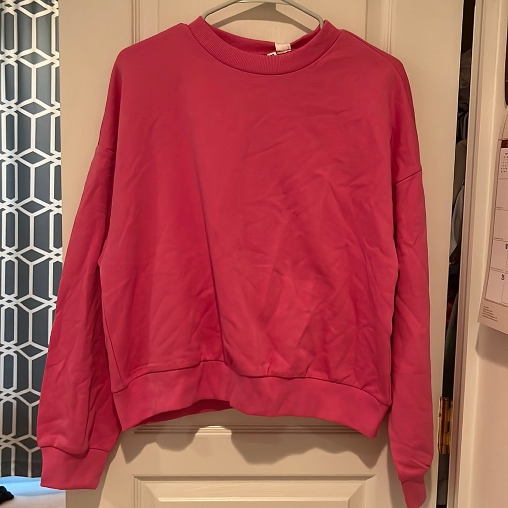 Bright pink, H&M, cropped sweatshirt